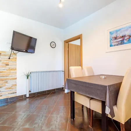 Veliko Brdo-vrcani Bb Iii Holiday home