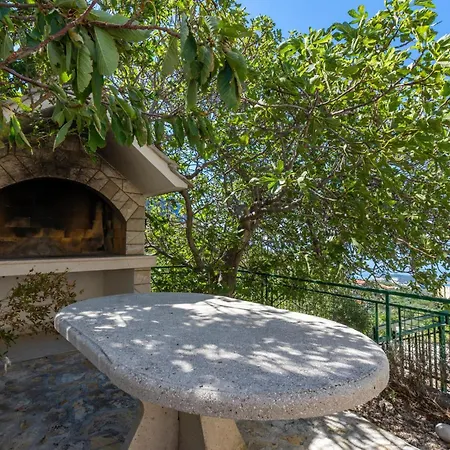 Veliko Brdo-vrcani Bb Iii Makarska