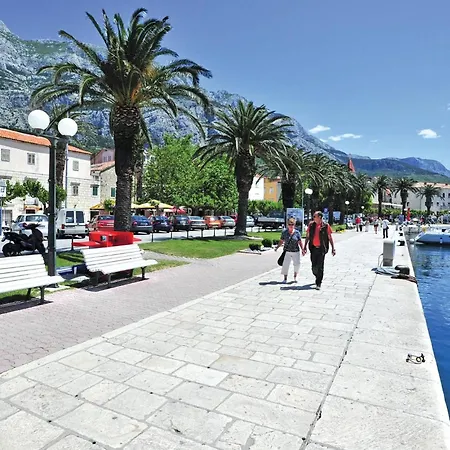 Lovely In With Kitchen * Makarska