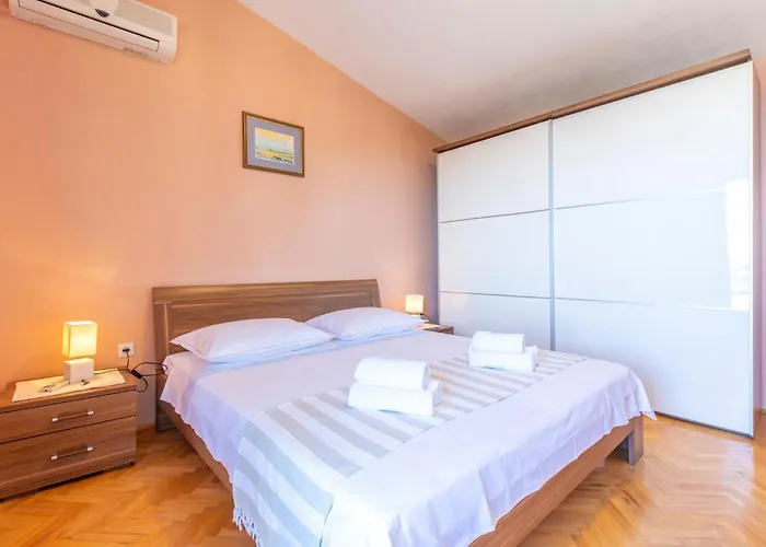 Veliko Brdo-vrcani Bb Iii Сasa de vacaciones Makarska